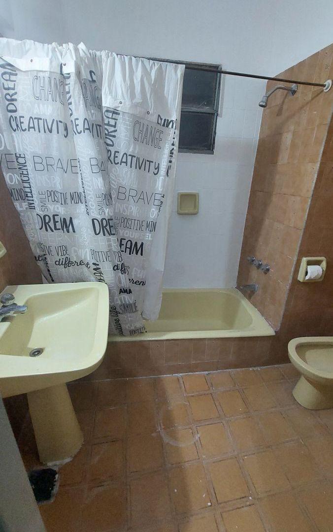 Foto de Depto 2 ambientes. Servicios incluidos. Sin expensas !!, imagen 4