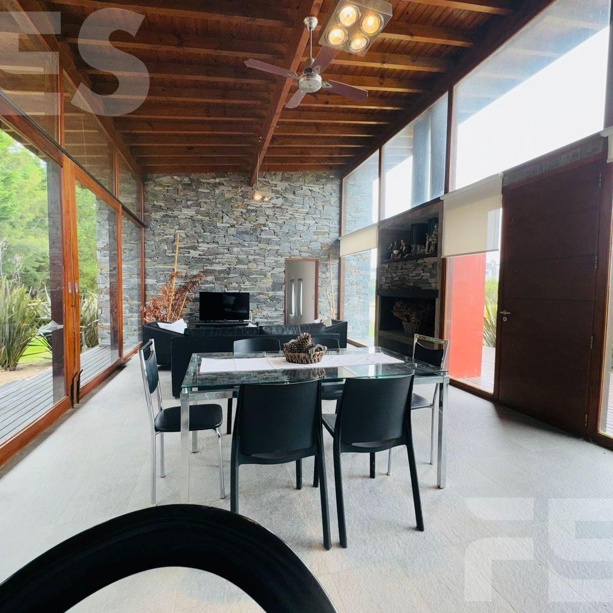 Casa en Venta y Alquiler en Costa Esmeralda Residencial I 3