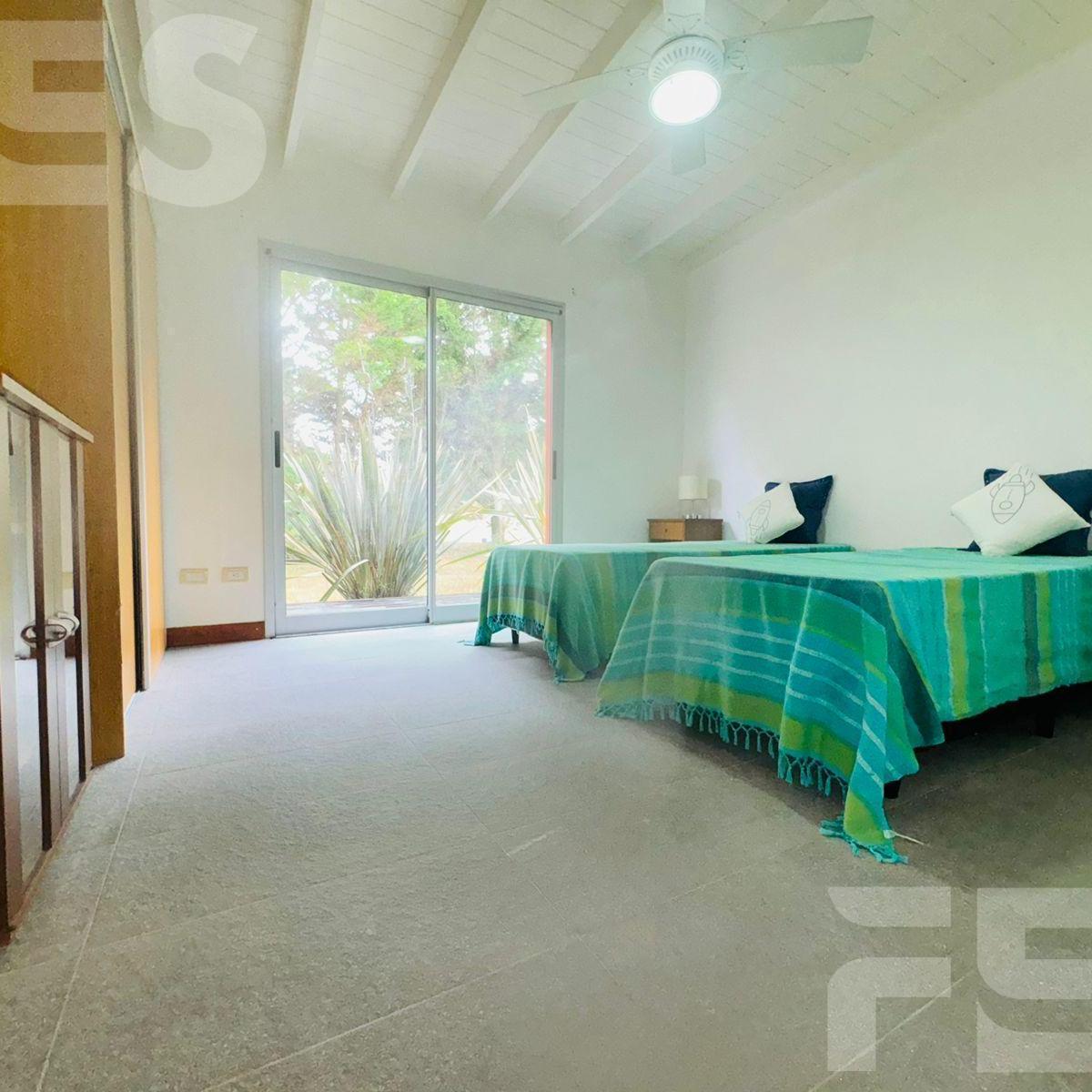 Casa en Venta y Alquiler en Costa Esmeralda Residencial I 2