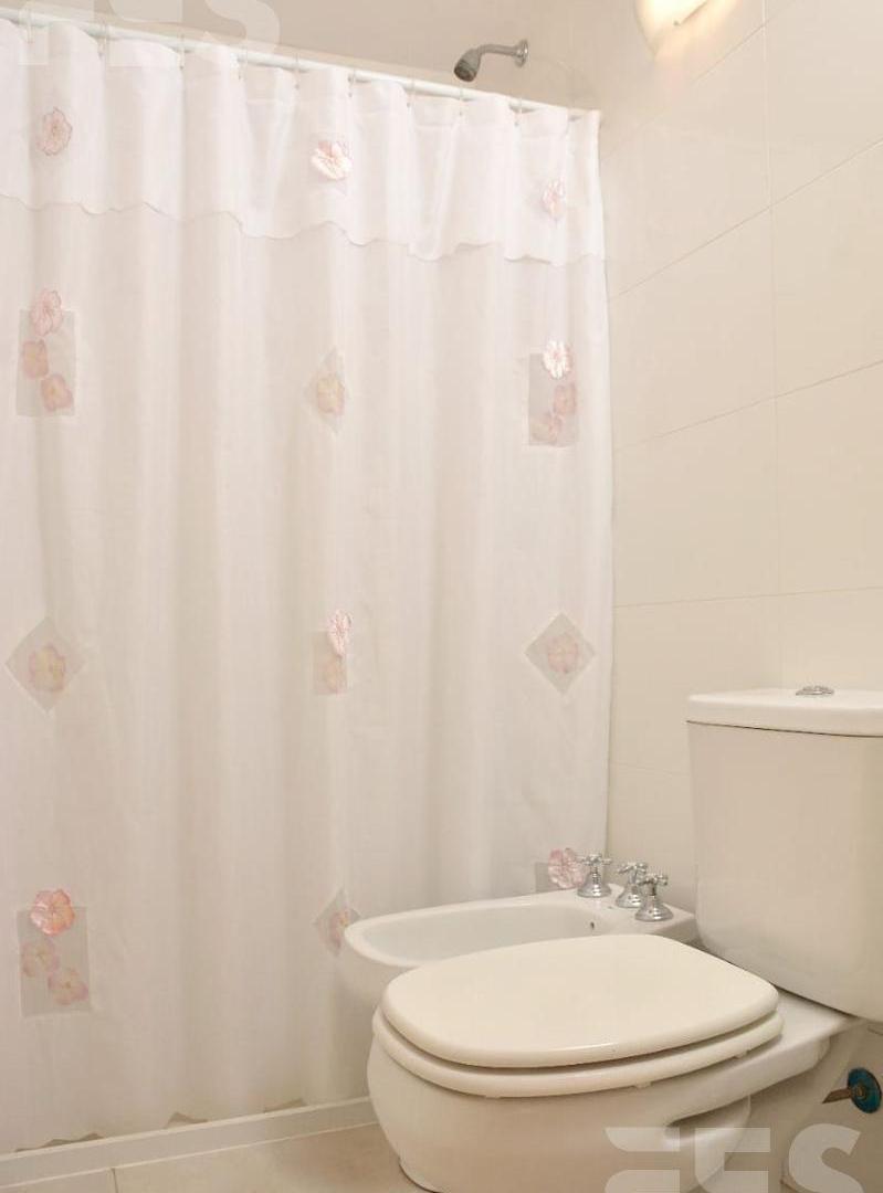 Foto de Departamento en venta y alquiler temporal Pinamar de 2 ambientes, imagen 3