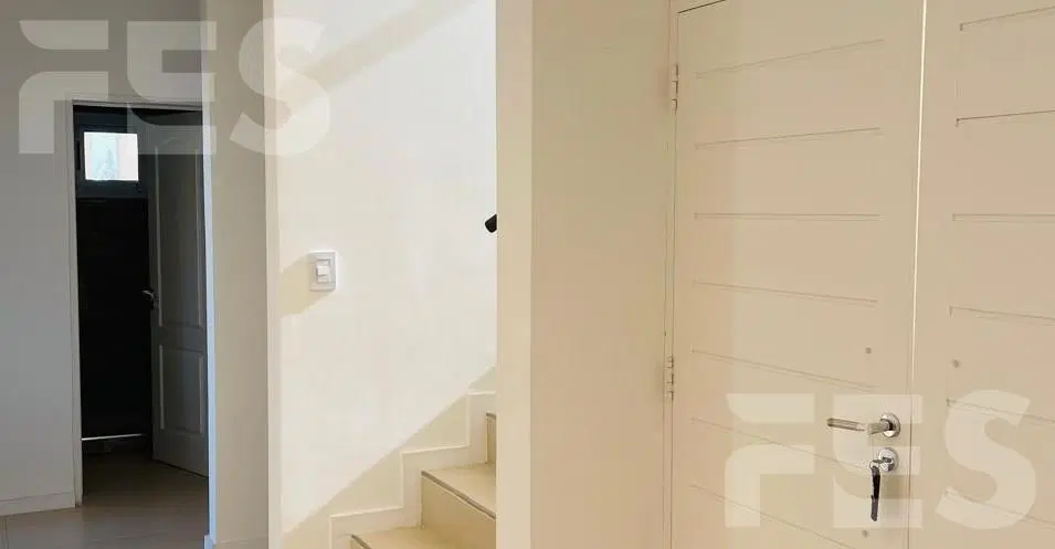 VENTA/ALQUILER Casa en Barrio Santa Ines 2