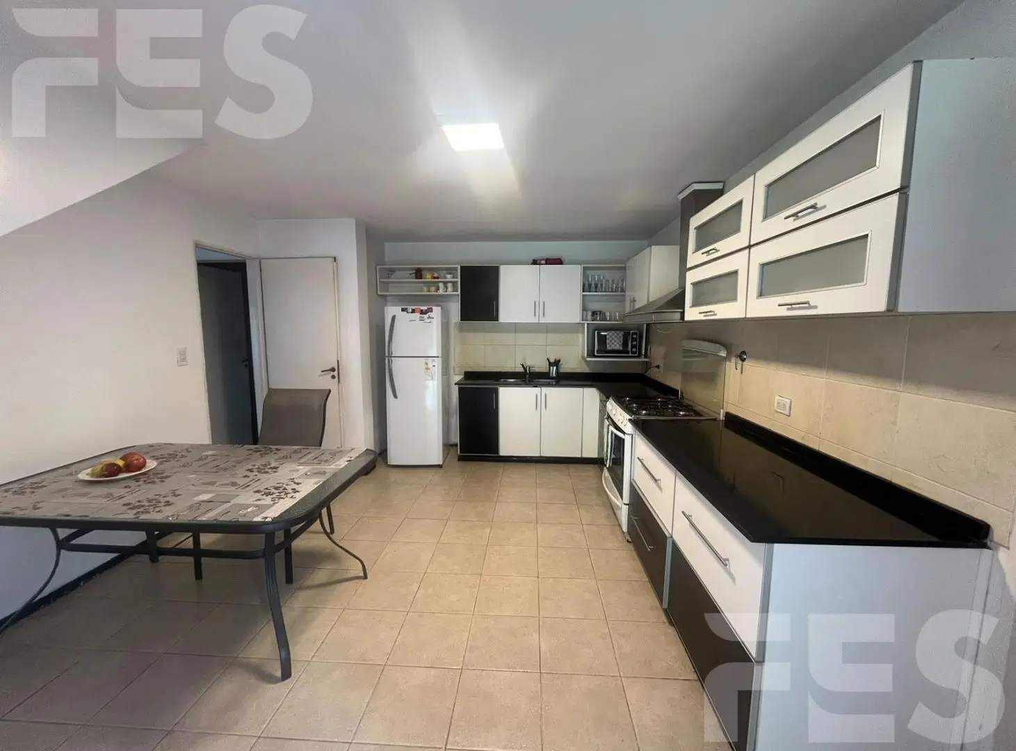 VENTA CASA ESTILO CAMPO EN BARRIO EL LAUQUEN 1