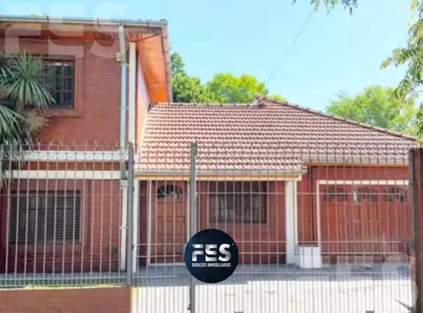 VENTA CASA DOBLE LOTE EN BARRIO RESIDENCIAL, SAN VICENTE 3