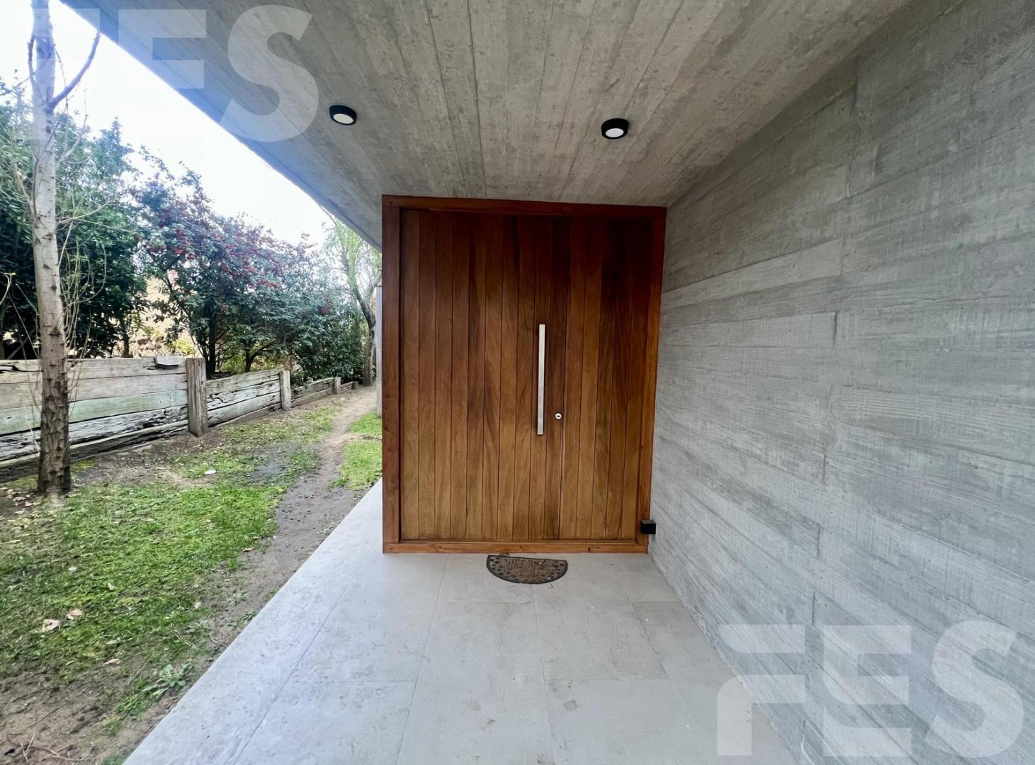 Foto de Casa en venta en Valeria Del Mar 4 ambientes, imagen 1