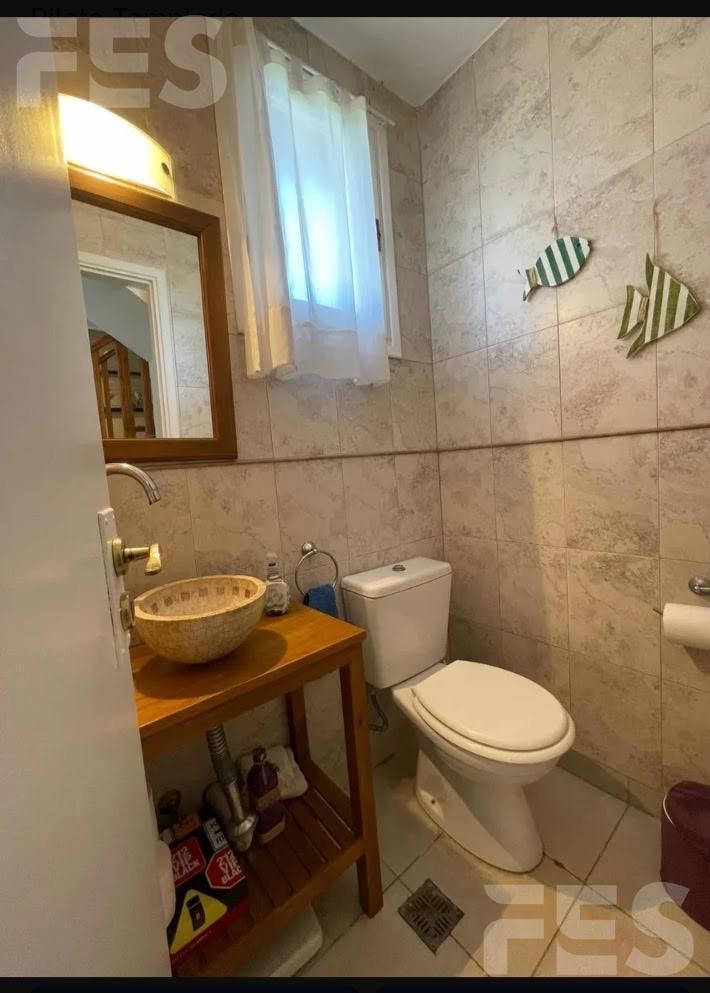Foto de Casa en Pinamar en venta en Pinamar 6 ambientes, imagen 4