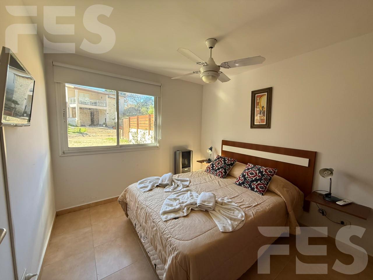 Foto de alquiler anual departamento dos ambientes en mar de ostende pinamar, imagen 5