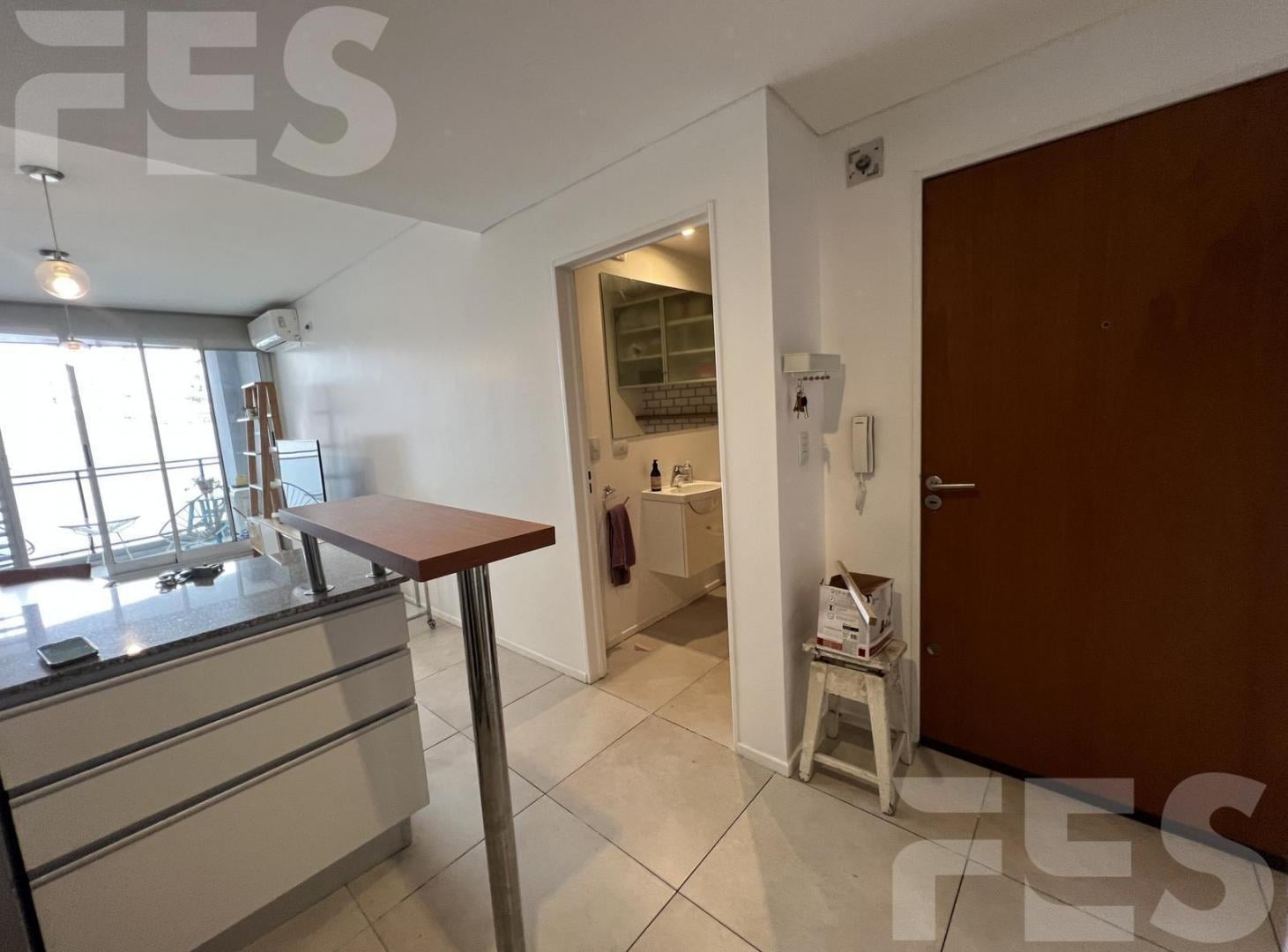 Foto de ALQUILER Departamento 2 ambientes excelente ubicación, imagen 2