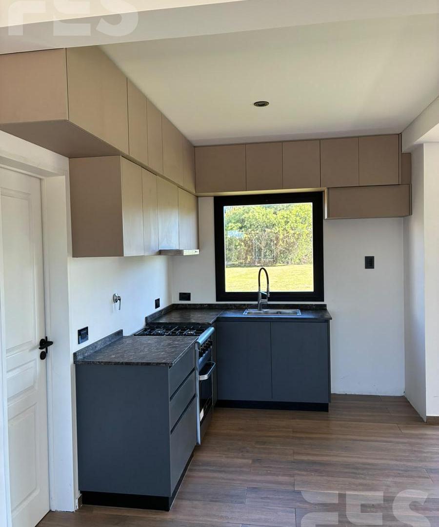 Foto de CASA EN ALQUILER ANUAL, HORIZONTES AL SUR, imagen 3