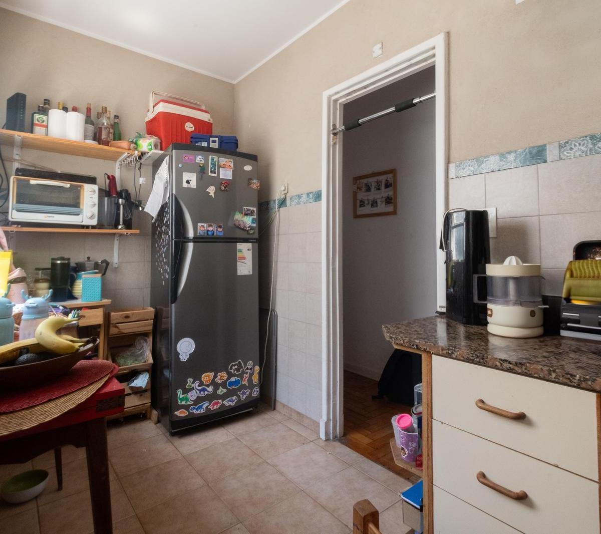 En Venta Departamento. 100 m² - 4amb. Saavedra 3
