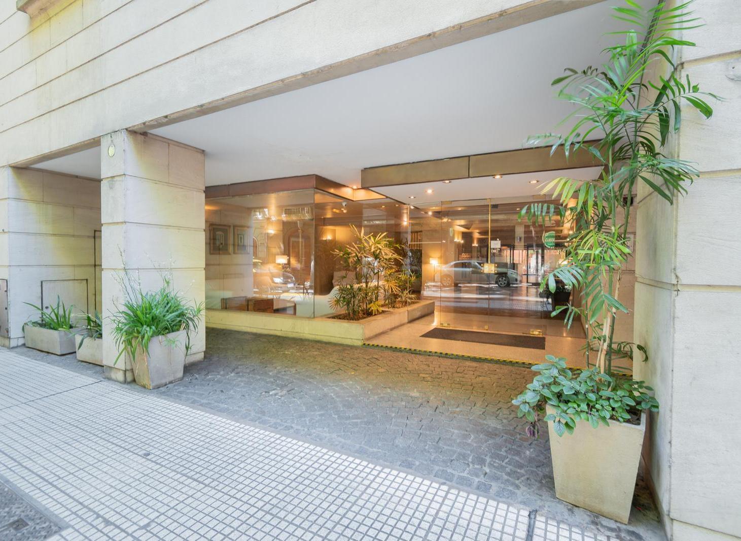 Departamento 2 ambientes Alquiler Retiro Amoblado Temporario Con espacio Coworking