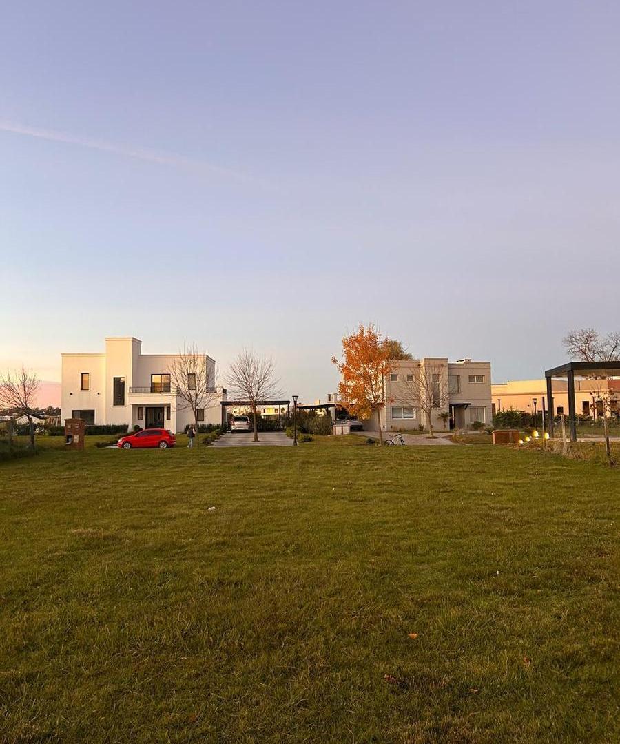 LOTE EN VENTA EN HARAS SANTA MARIA EL MOLINO