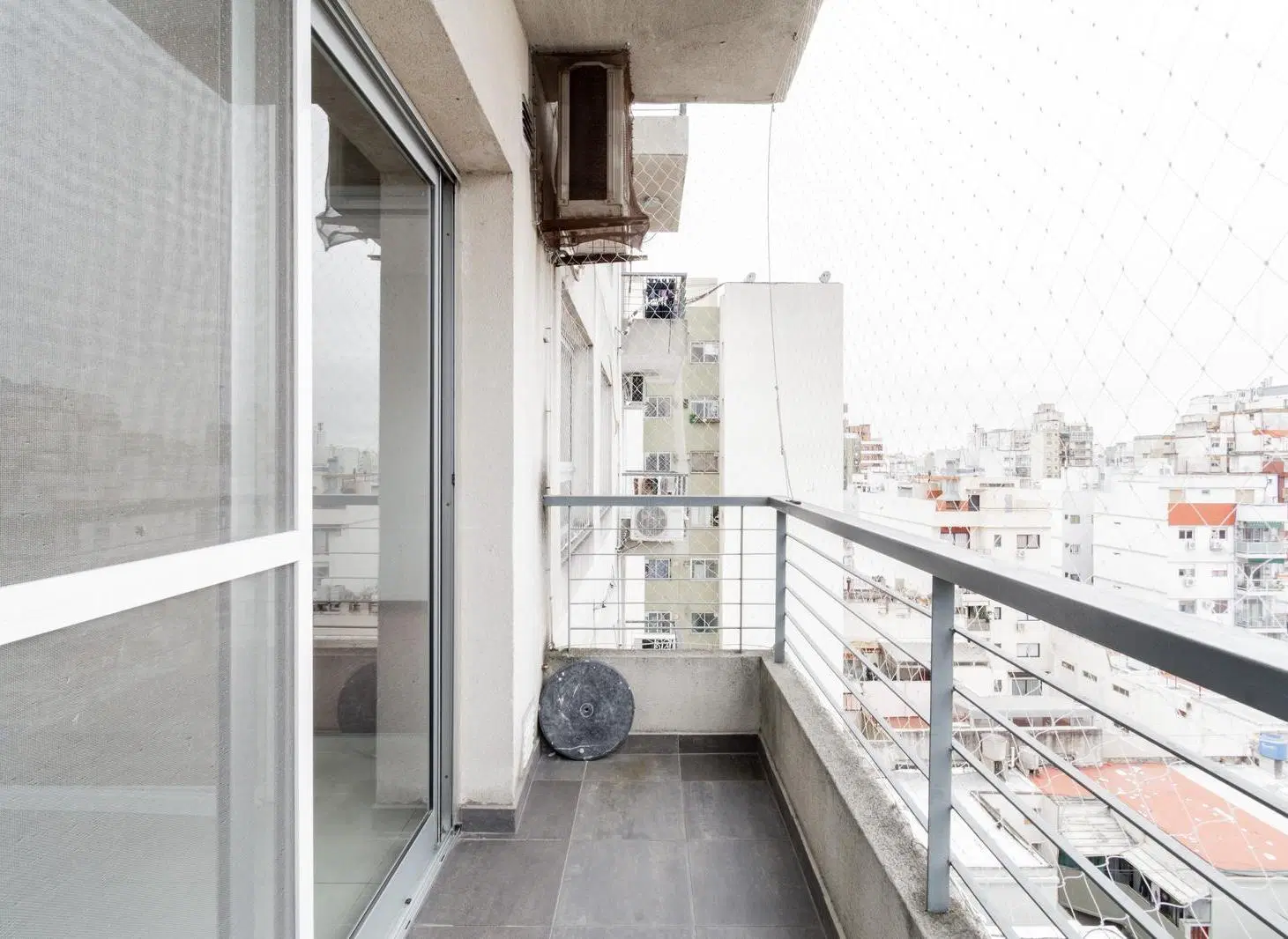 DEPARTAMENTO 2 AMBIENTES ALQUILER BALVANERA C/BALCON 3