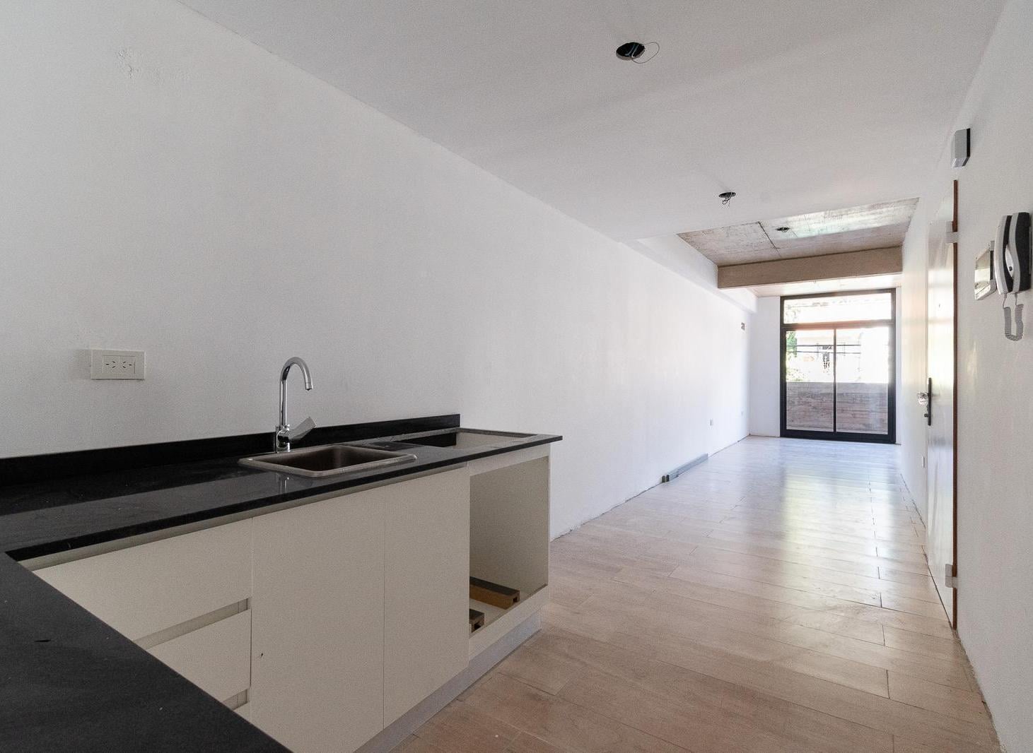 Foto de Departamento EN VENTA DE DOS AMBIENTES COGHLAN A ESTRENAR, imagen 2