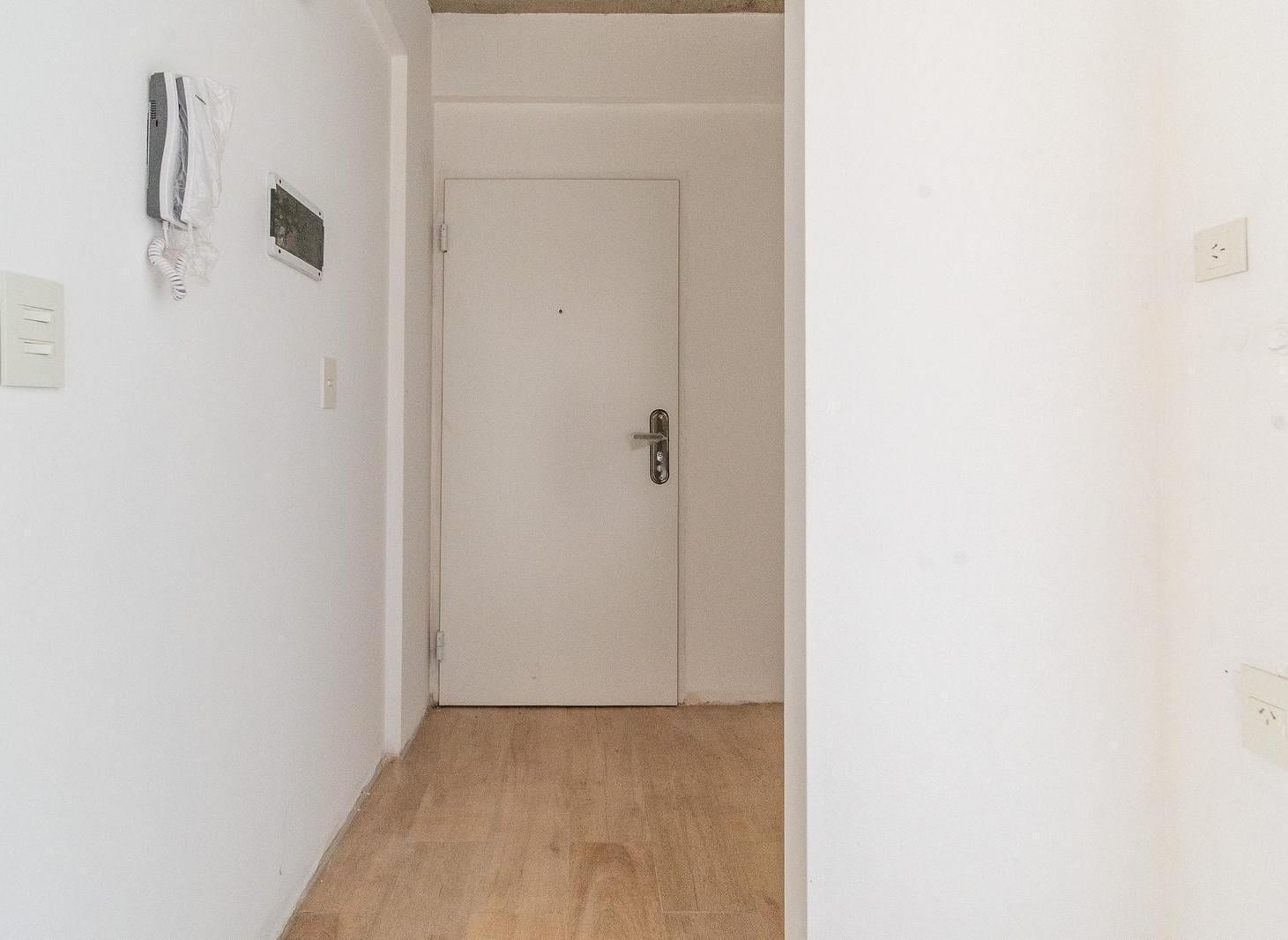 Foto de MONOAMBIENTE EN VENTA EN COGHLAN A ESTRENAR, imagen 2