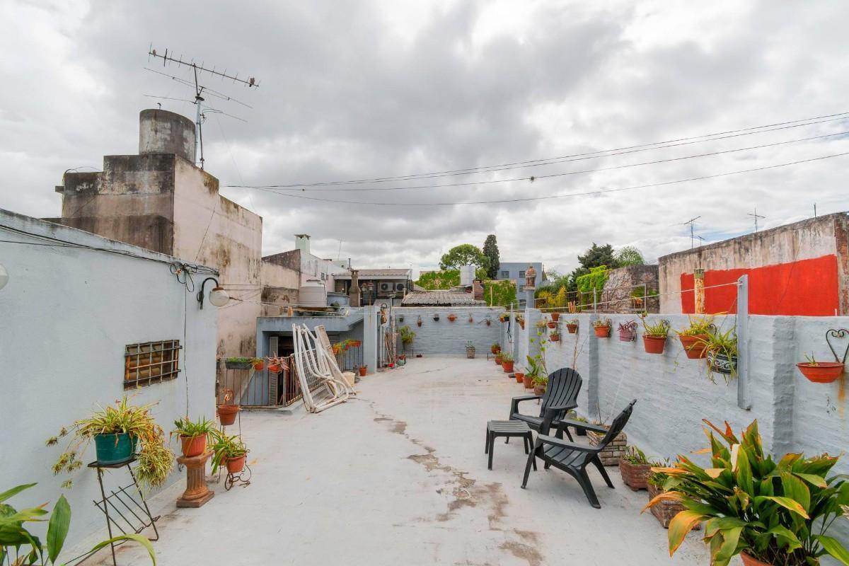 Foto de PH 5 AMBIENTES FLORES AL FRENTE CON TERRAZA INDEPENDIENTE, imagen 1