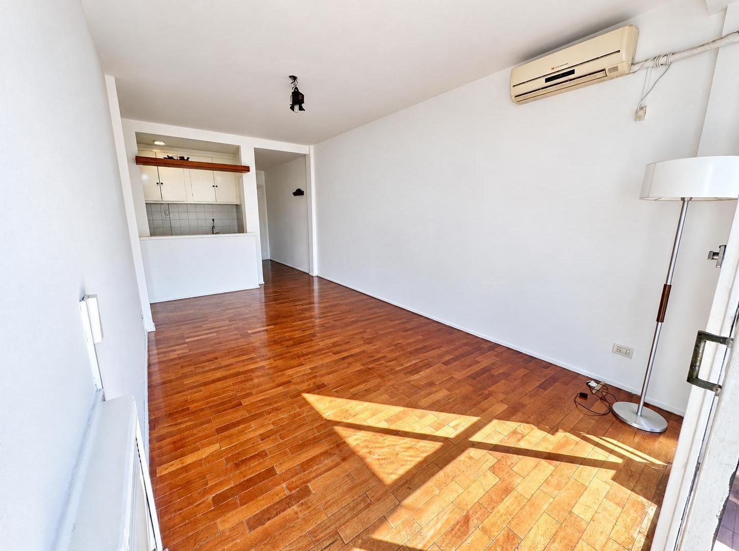 Foto de DEPARTAMENTO 2 AMBIENTES ALQUILER RECOLETA BALCON AL FRENTE, imagen 3