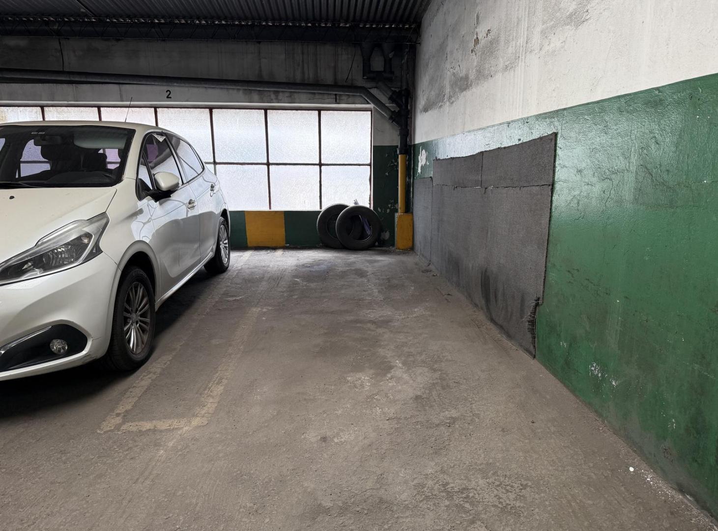 Foto de COCHERA FIJA 9 M² LAS CAÑITAS VENTA SEGURIDAD 24 HS EXCELENTE ACCESO, imagen 2