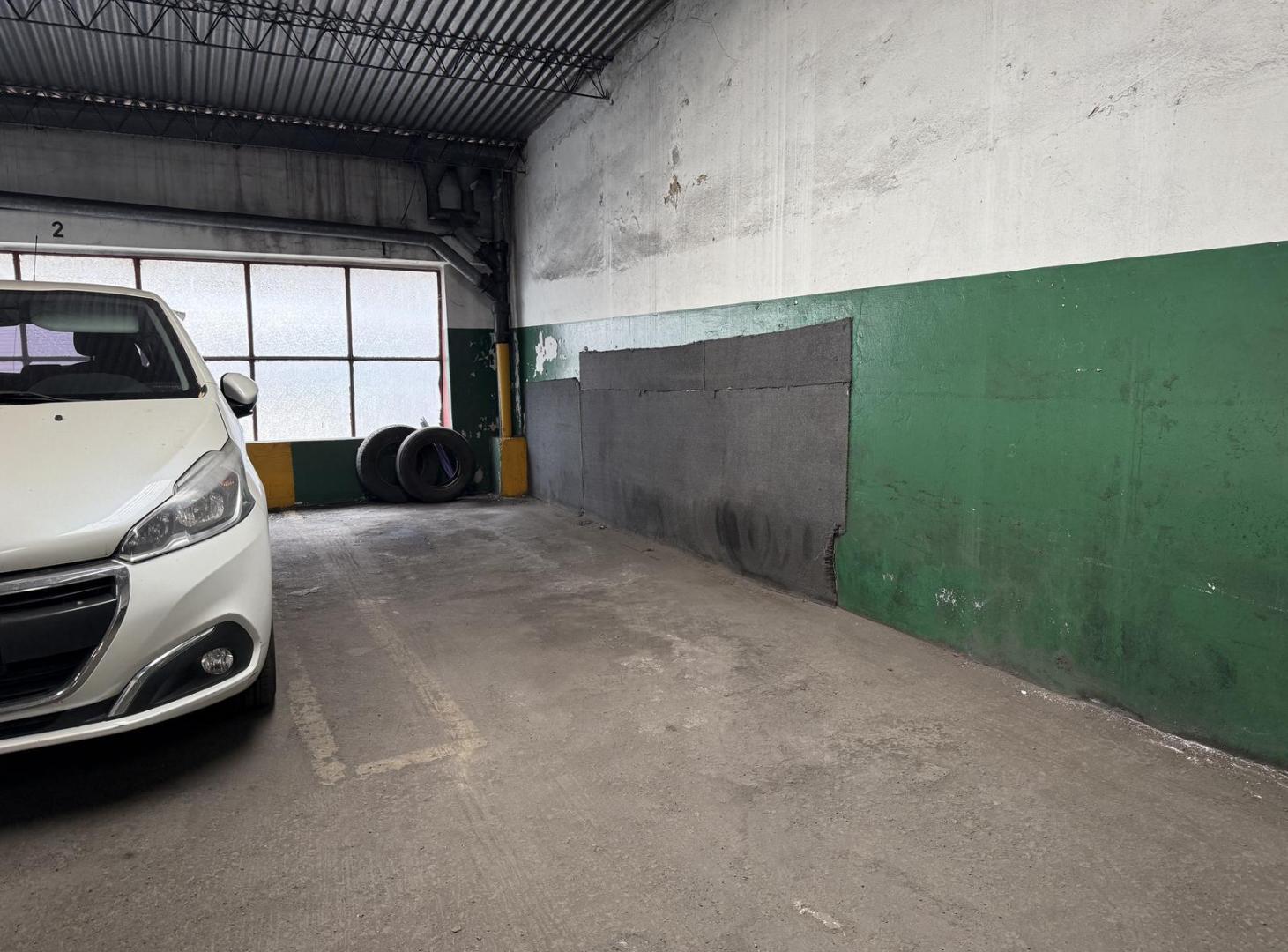 Foto de COCHERA FIJA 9 M² LAS CAÑITAS VENTA SEGURIDAD 24 HS EXCELENTE ACCESO, imagen 4