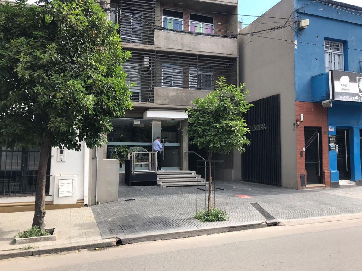 Monoambiente con balcon BARRIO NORTE
