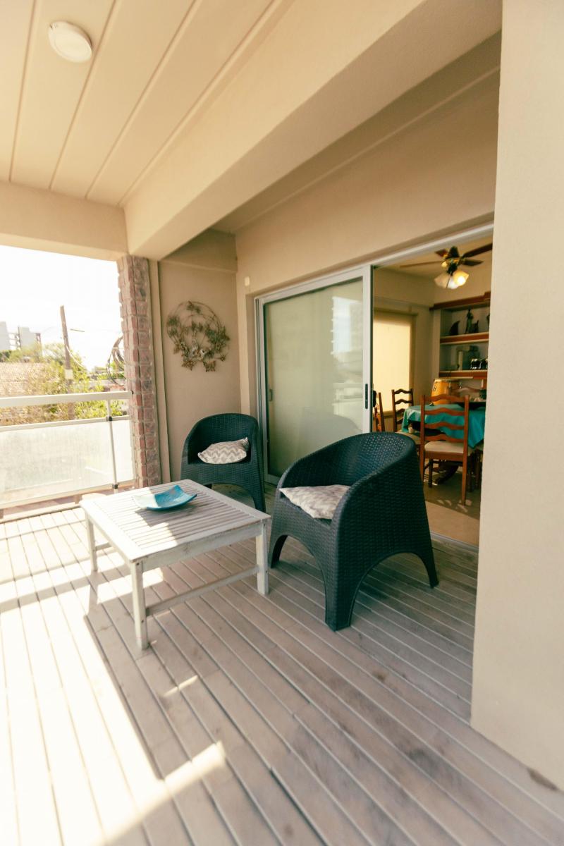 Venta Departamento Dos Dorm. Monte del Este 5