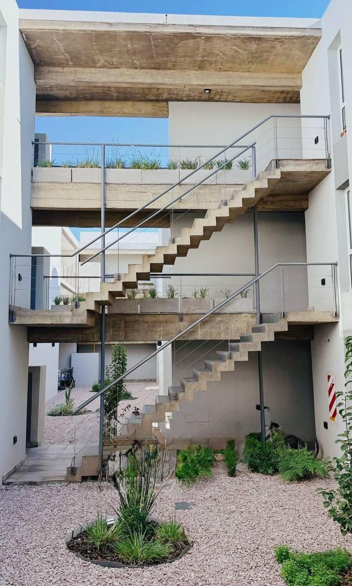 Venta Dpto 2 Dorm. Villa del Parque con Cochera 1