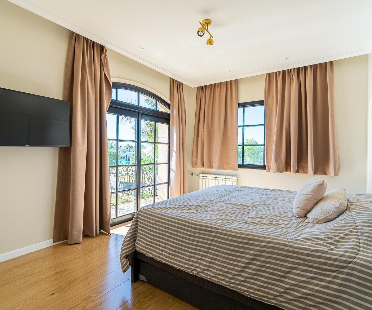 Foto de Casa de Lujo en Venta de 4 Dormitorios, en Barrio Cerrado Puerto, imagen 5
