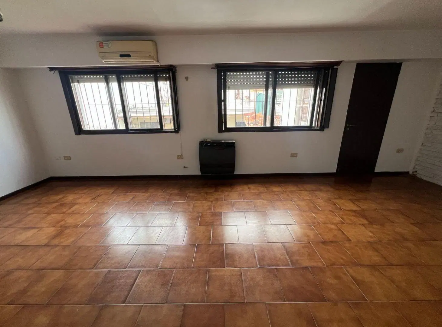 Casa en venta de 4 dormitorios, Victor Mercante 1200, Rosario Arroyito 5