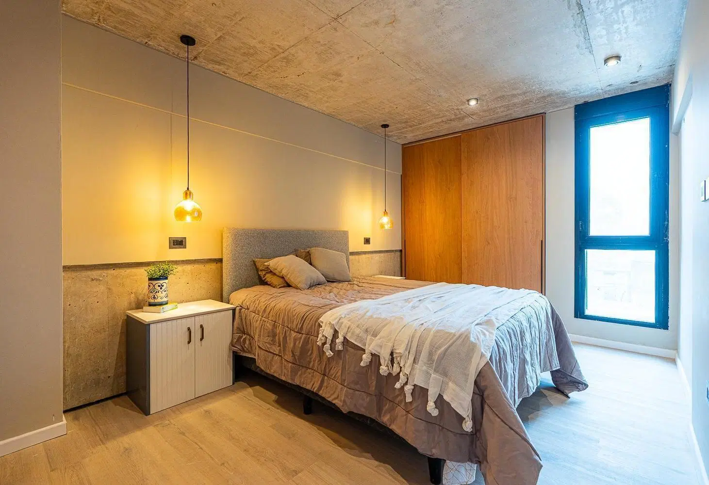 Departamento 2 Dormitorios con balcon piso 4  full amenities - Brown 2700,  Pichincha Rosario 2