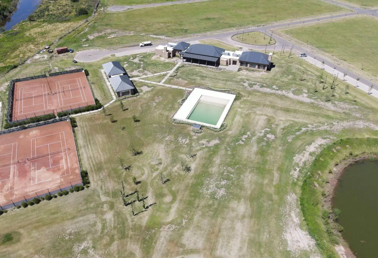 Terreno en VENTA en Barrio La Finca Barrio Cerrado  lote Funes 4