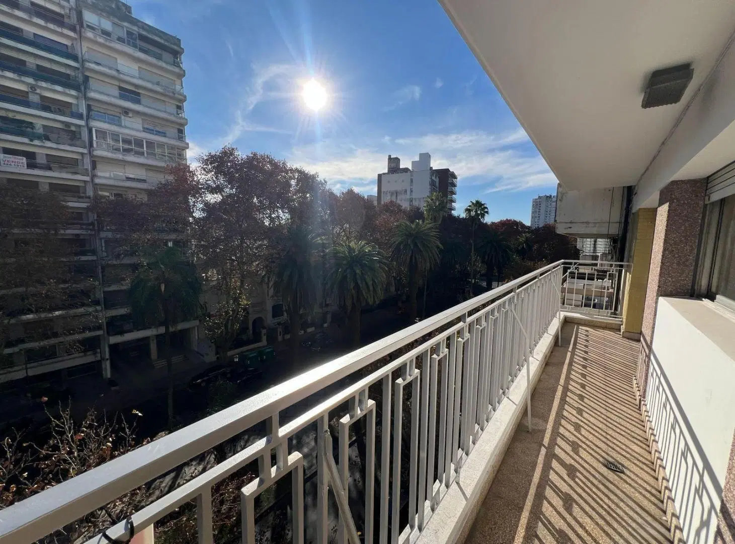 Departamento en venta de 3 Dormitorios sobre BV. Oroño al 1100 y Mendoza, Rosario Centro 3