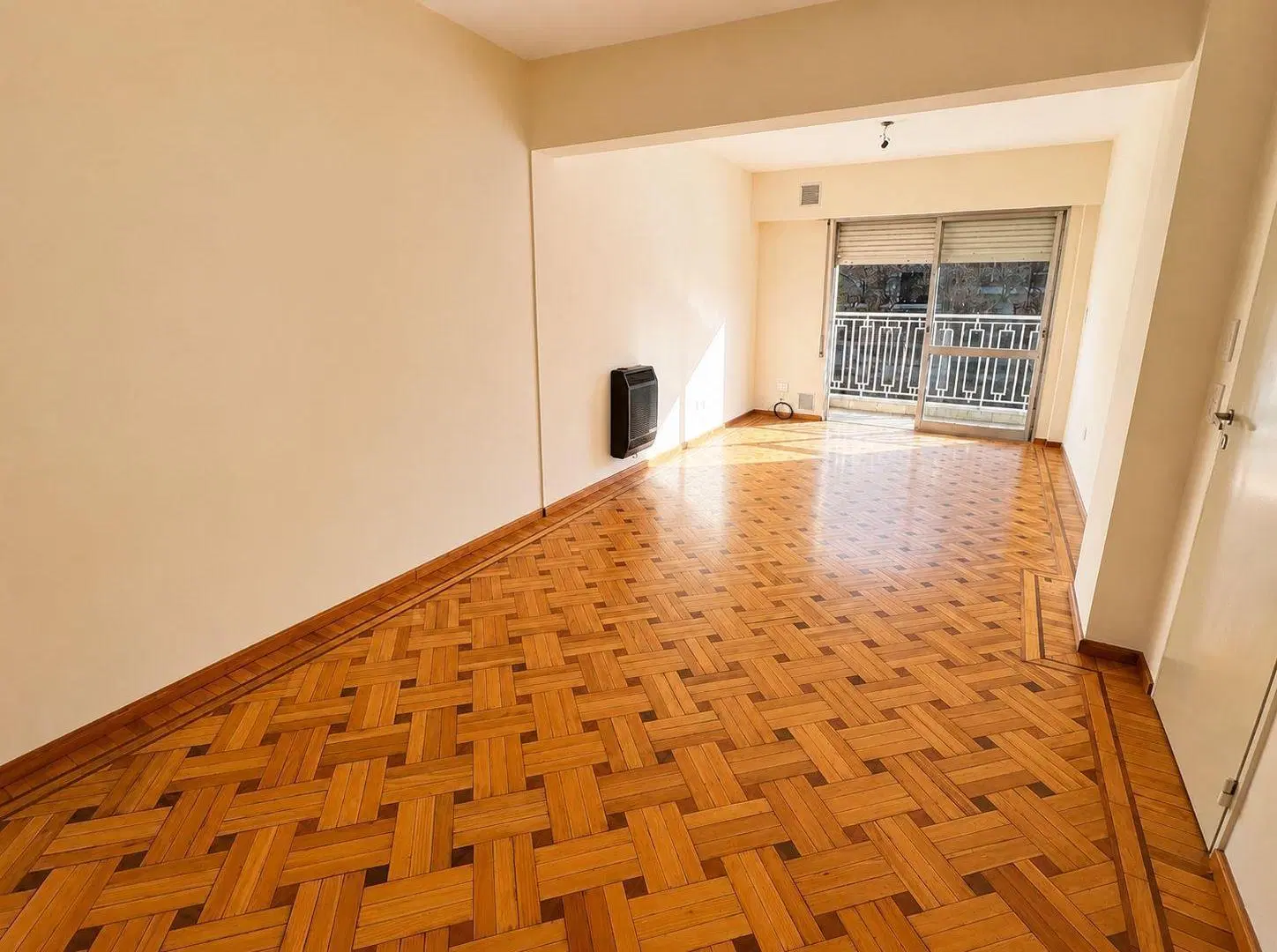 Departamento en venta de 3 Dormitorios sobre BV. Oroño al 1100 y Mendoza, Rosario Centro 4