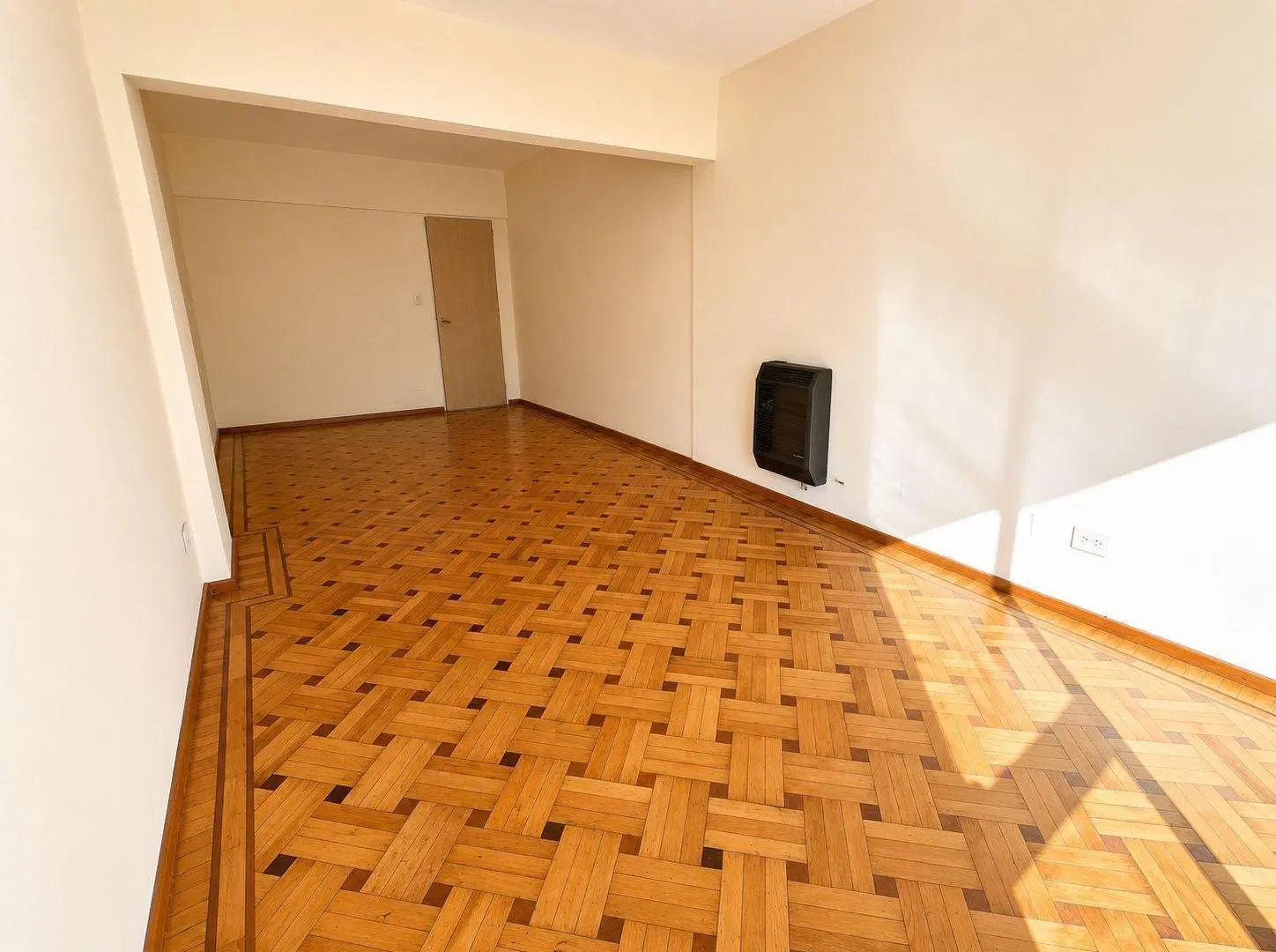 Departamento en venta de 3 Dormitorios sobre BV. Oroño al 1100 y Mendoza, Rosario Centro 5