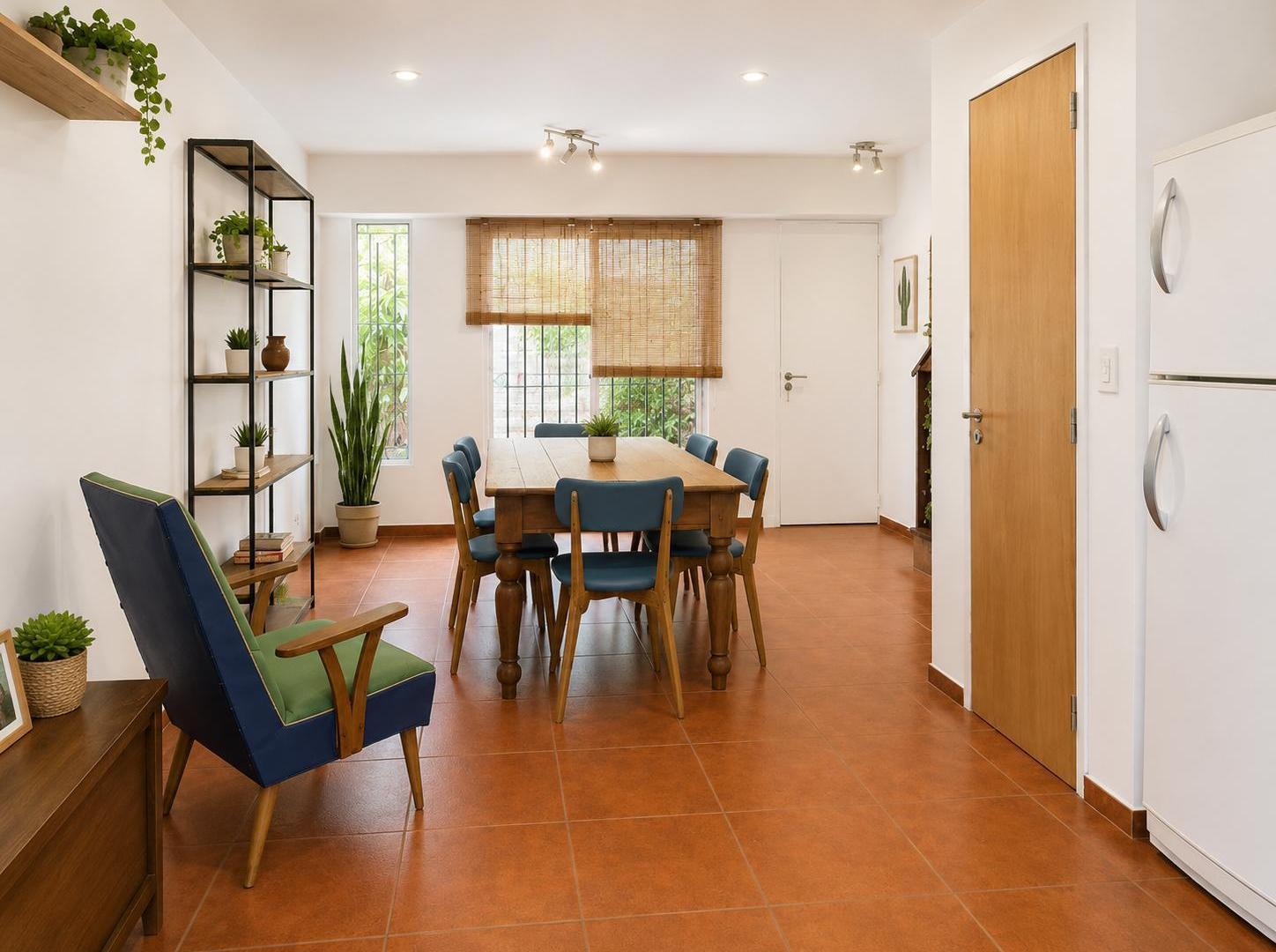 Foto de Casa de pasillo en venta de 2 dormitorios en Catamarca 1600, en, imagen 1