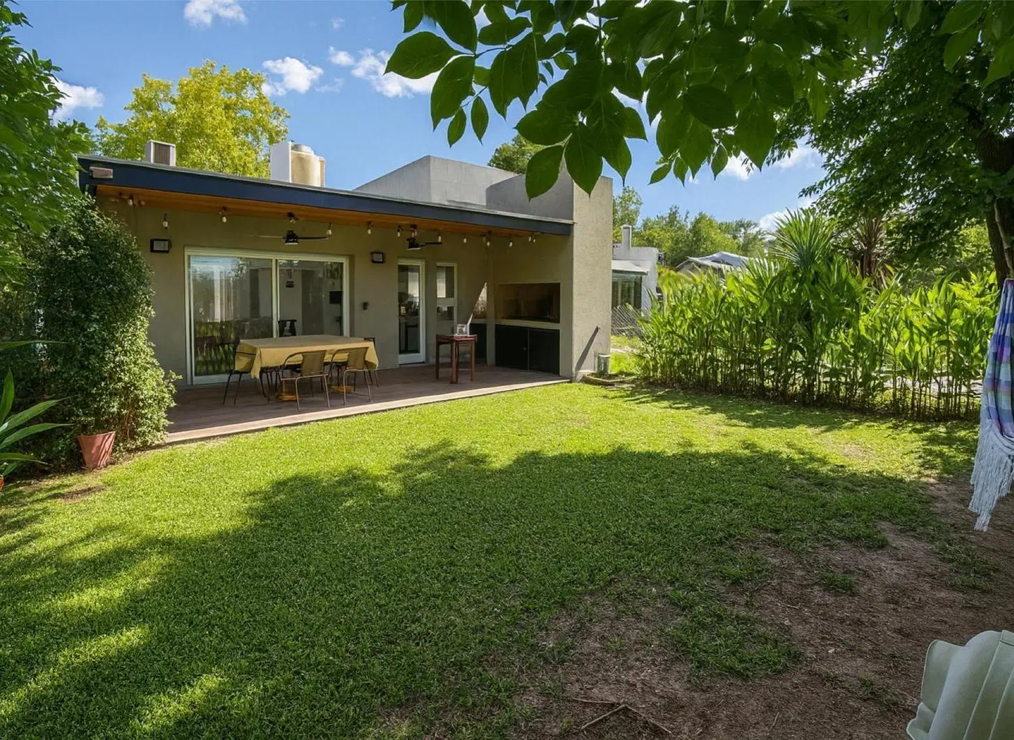 Venta Casa en Club Logaritmo, Ibarlucea – APTA CRÉDITO 3