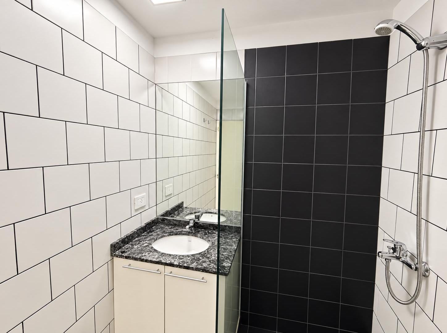 Foto de Departamento en venta Monoambiente en Presidente Roca 1100, Centro, imagen 2