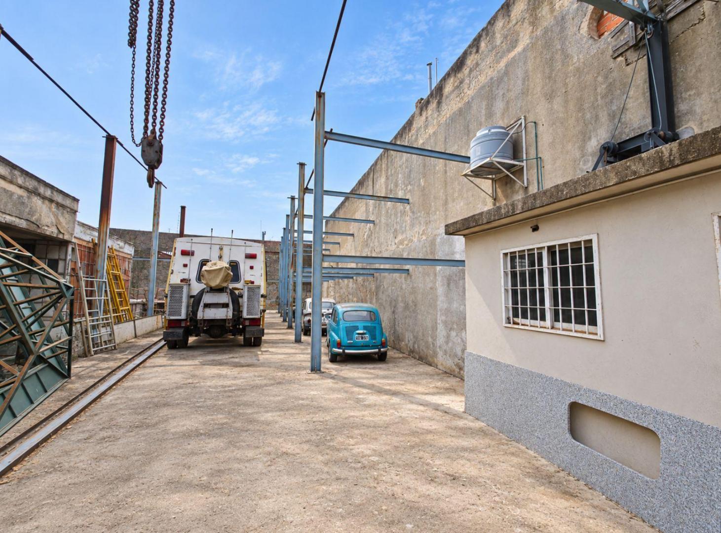 Foto de Terreno de 650m2 en venta ubicado en Av.Pte Perón al 3900 , Rosario, imagen 2