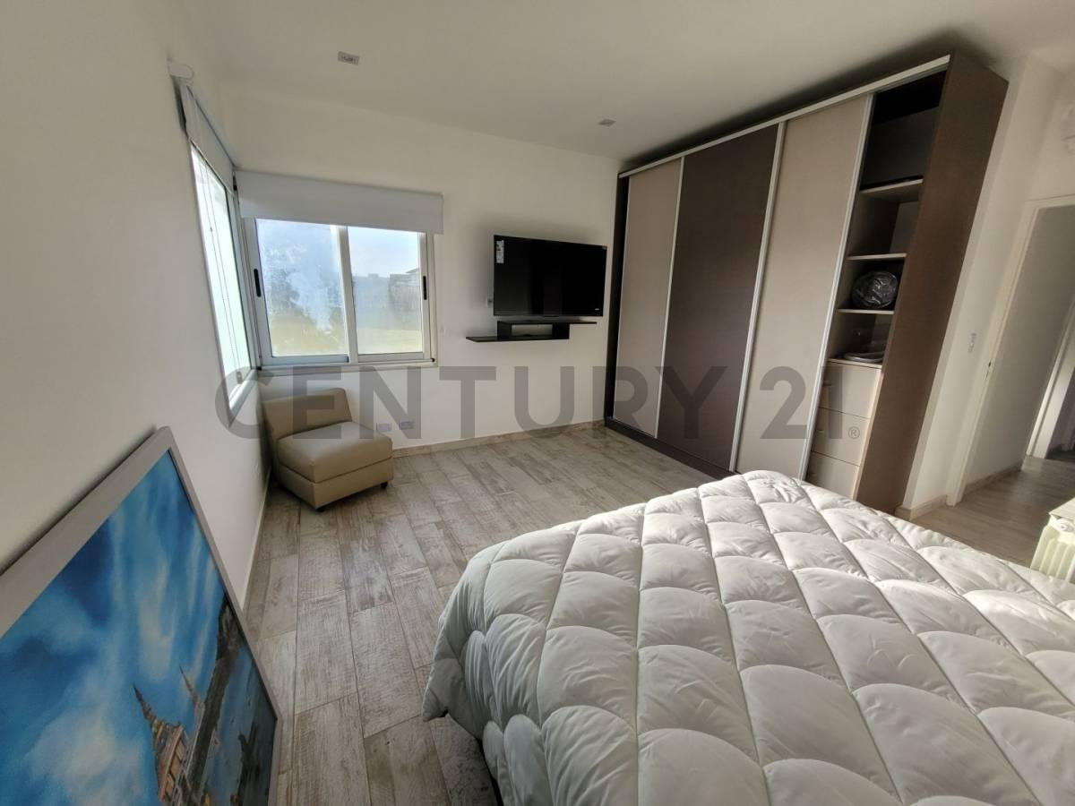 CASA EN VENTA TERRALAGOS CANNING-EZEIZA