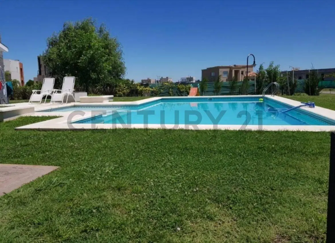 Casa en Alquiler Cruz del Sur, 6 ambientes Canning-San Vicente 4