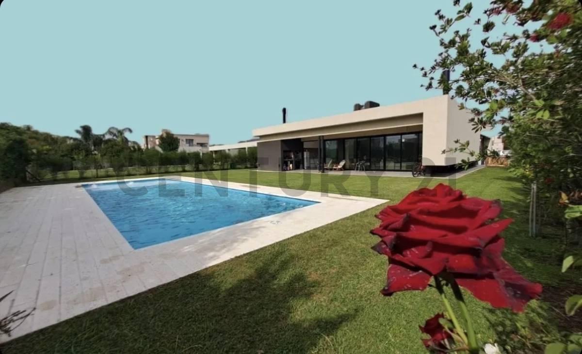 Foto de Casa en Alquiler 4 ambientes - Club de Campo Santa Rita - San Vicente, imagen 2