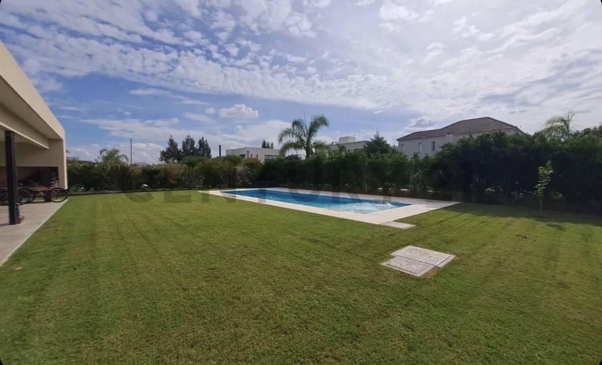Foto de Casa en Alquiler 4 ambientes - Club de Campo Santa Rita - San Vicente, imagen 1