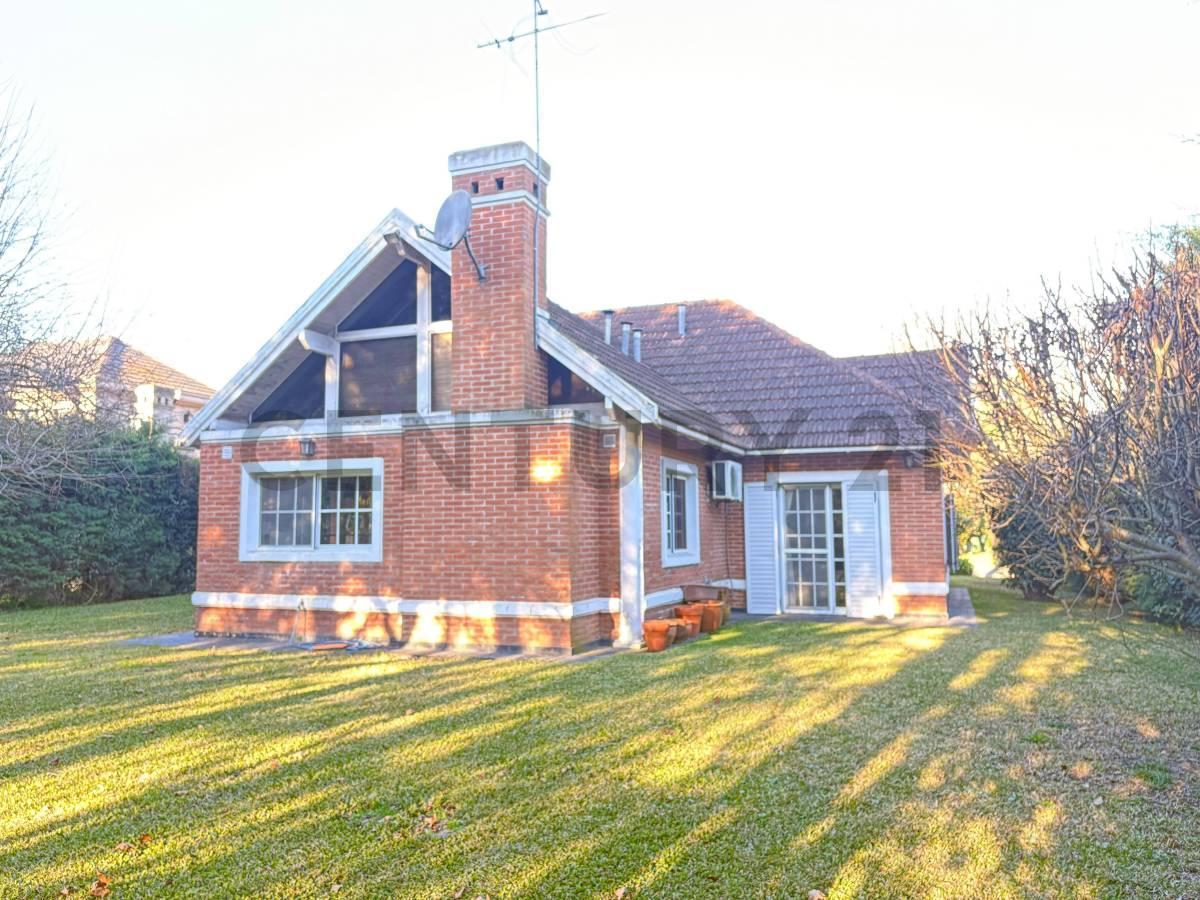 Foto de VENTA CASA DE 4 AMBIENTES SOLAR DEL BOSQUE - CANNING, imagen 3