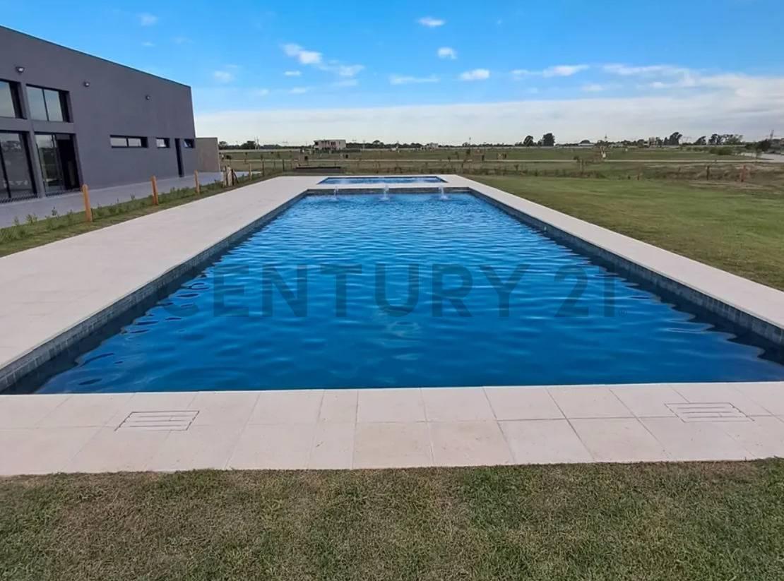 Foto de LOTE EN VENTA EN BARRIO SAINT THOMAS CHICO - CANNING, imagen 4