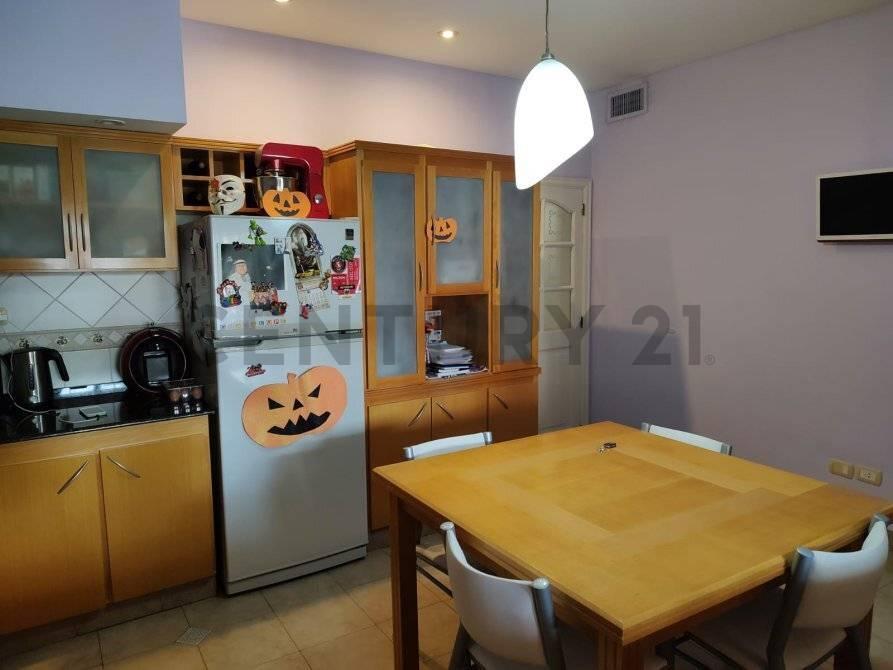 Foto de VENTA EXCELENTE CHALET - LUIS GUILLON, imagen 1