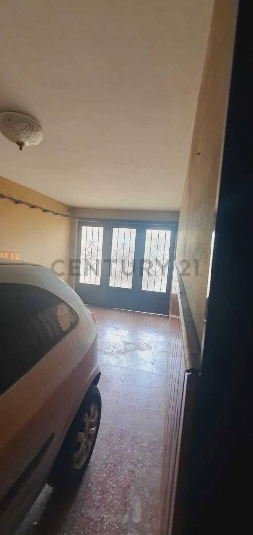 Foto de VENTA CASA EN BANFIELD ZONA RESIDENCIAL, imagen 2