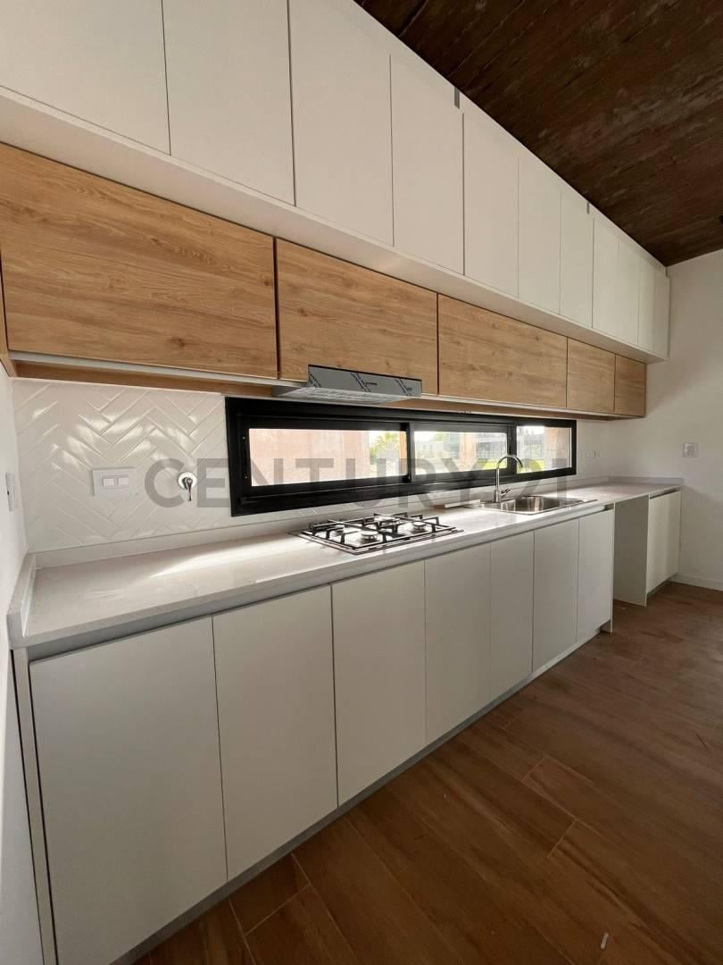 Foto de ALQUILER DE CASA 4 AMB. EN CLUB DE CAMPO SANTA RITA - SAN VICENTE, imagen 5