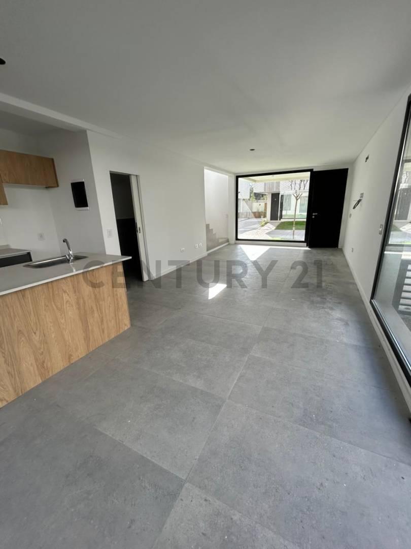 Foto de Dúplex en alquiler en Complejo Bosques de Champagnat, Canning., imagen 2