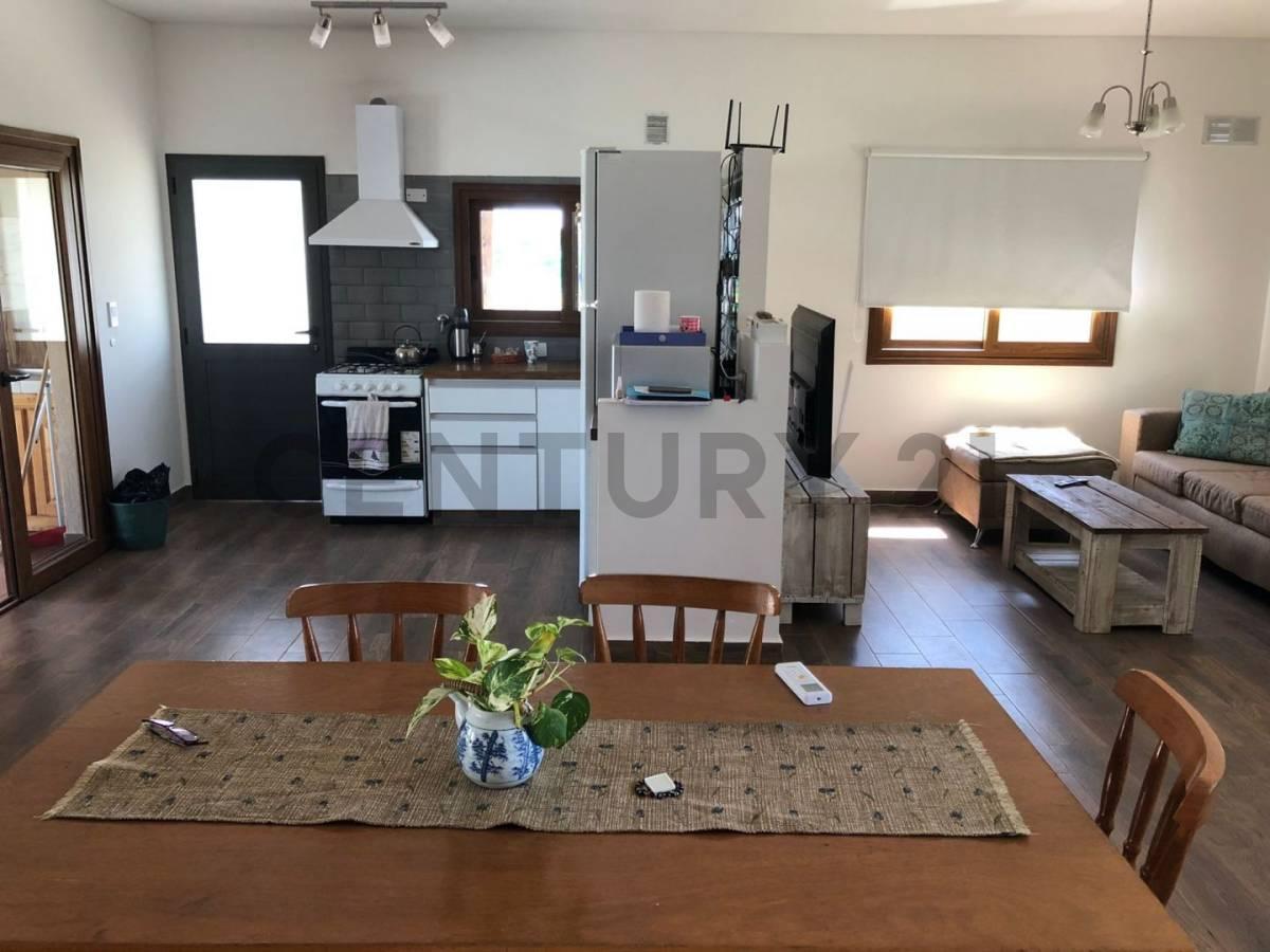 Foto de Casa en alquiler 5 ambientes, Cruz del Sur, imagen 3