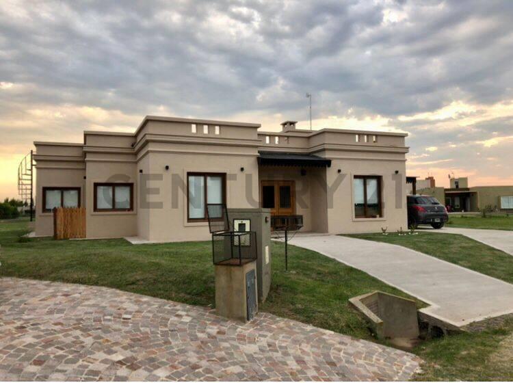 Foto de Casa en alquiler 5 ambientes, Cruz del Sur, imagen 2