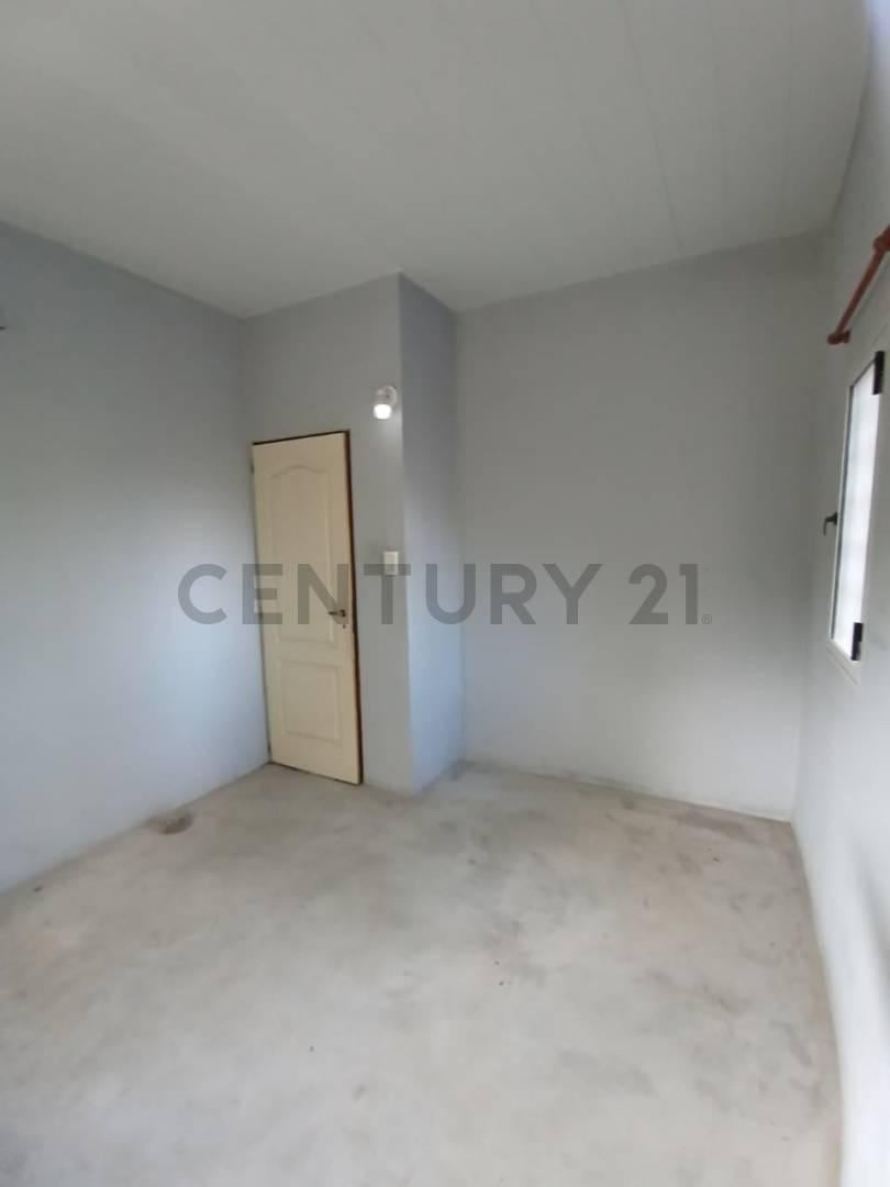 Foto de CASA EN VENTA 3 AMB -EN BARRIO PARQUE IBAÑEZ- SAN VICENTE, imagen 2
