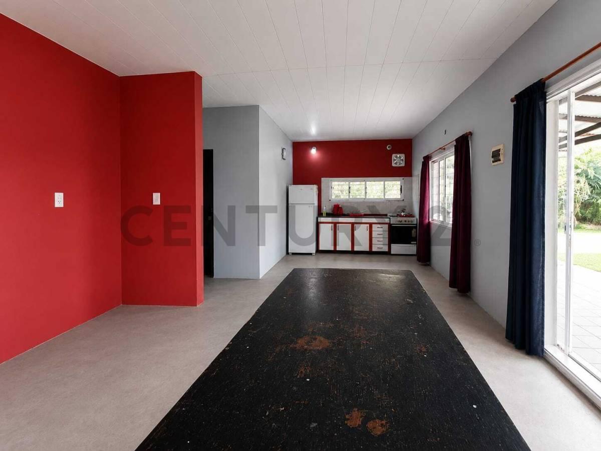 Foto de CASA EN VENTA 3 AMB -EN BARRIO PARQUE IBAÑEZ- SAN VICENTE, imagen 5